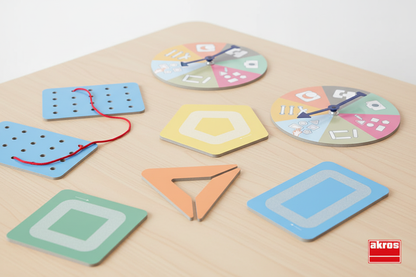 Jogo Desafio das Formas Geométricas — Lifestyle componentes na mesa