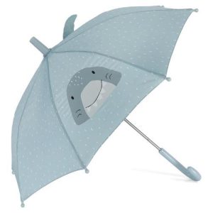 Guarda-chuva infantil Trixie Mr. Shark aberto, azul-claro, com rosto de tubarão e barbatana em relevo.